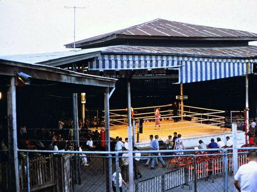 1976